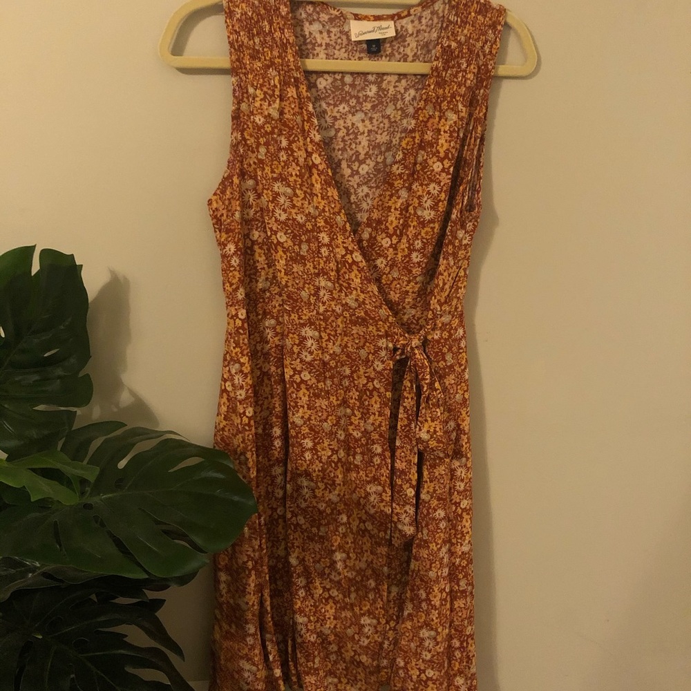 Feminine floral wrap dress